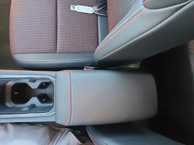 2027 Nissan Kicks SR