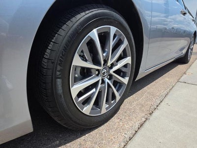 2024 Lexus ES 350 350