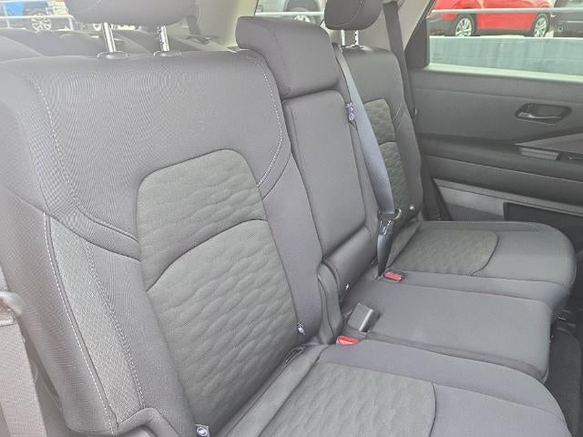 2026 Nissan Pathfinder SV 2WD