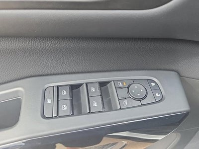 2026 Nissan Pathfinder SV 2WD
