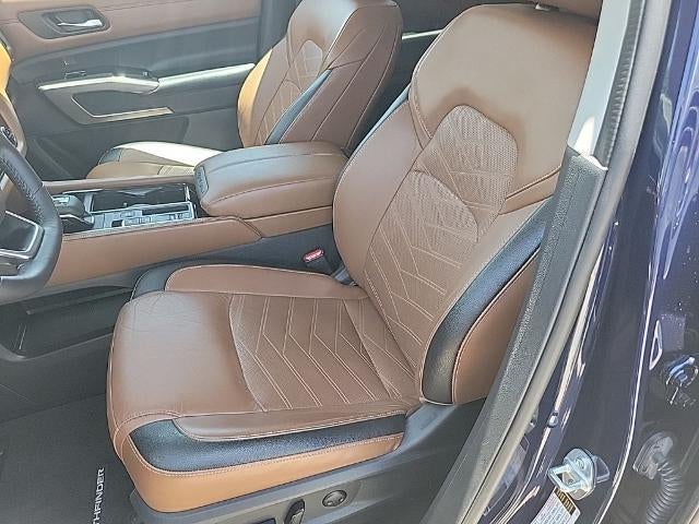 2022 Nissan Pathfinder Platinum