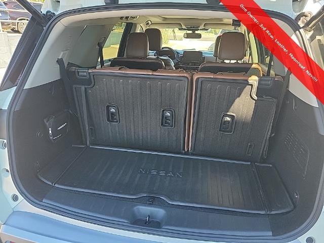 2022 Nissan Pathfinder Platinum