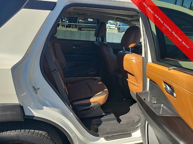 2022 Nissan Pathfinder Platinum