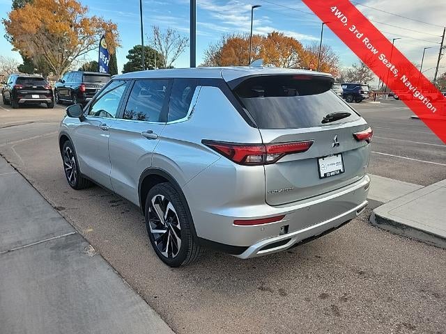 2024 Mitsubishi Outlander SE