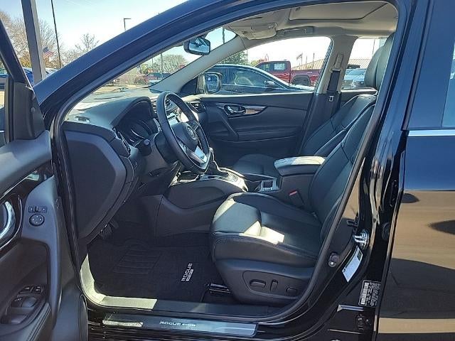 2022 Nissan Rogue Sport SL