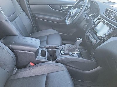 2022 Nissan Rogue Sport SL