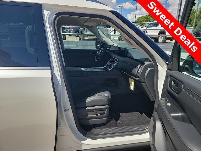 2026 Nissan Armada SV