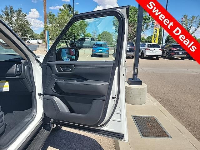 2026 Nissan Armada SV