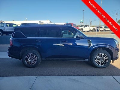 2025 Nissan Armada Platinum