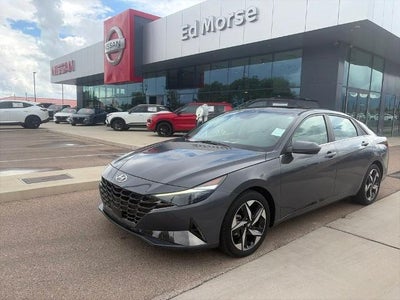 2023 Hyundai ELANTRA Limited