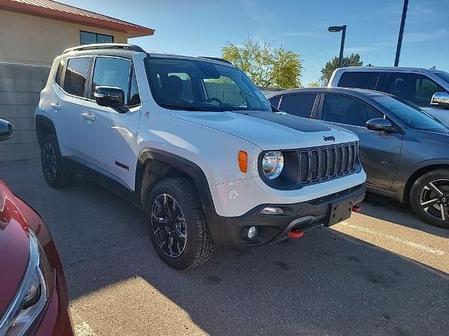 2023 Jeep Renegade Trailhawk