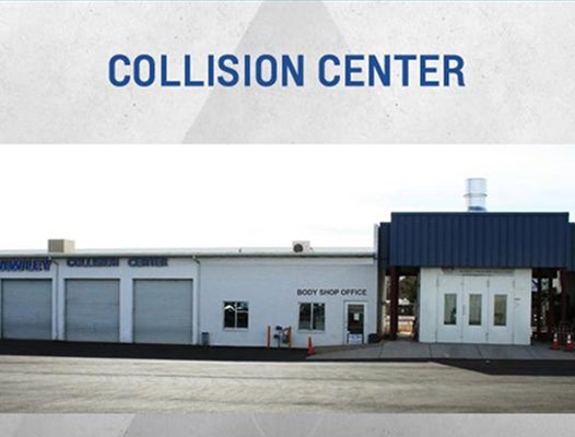 COLLISION CENTER showroom